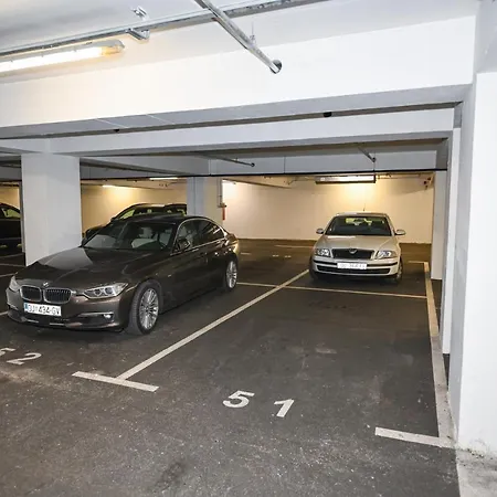 Sea View Porto With Secured Private Parking 아파트