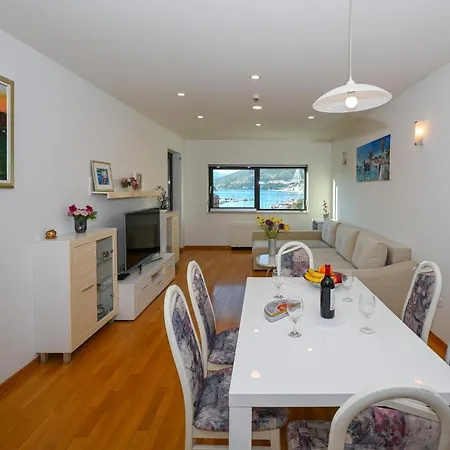 아파트 Sea View Porto With Secured Private Parking *