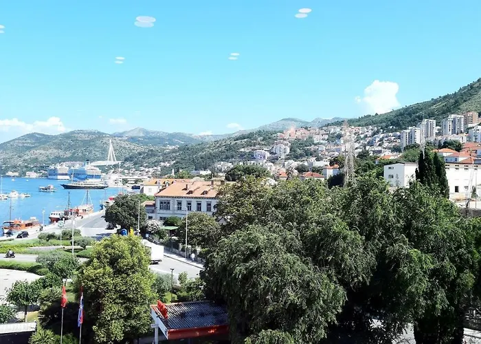 Sea View Porto With Secured Private Parking Dubrovník