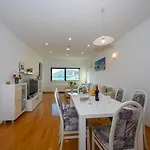 Sea View Porto With Secured Private Parking Apartamento *
