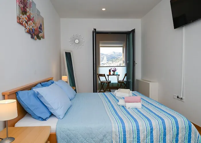 Sea View Porto With Secured Private Parking Dubrovnik